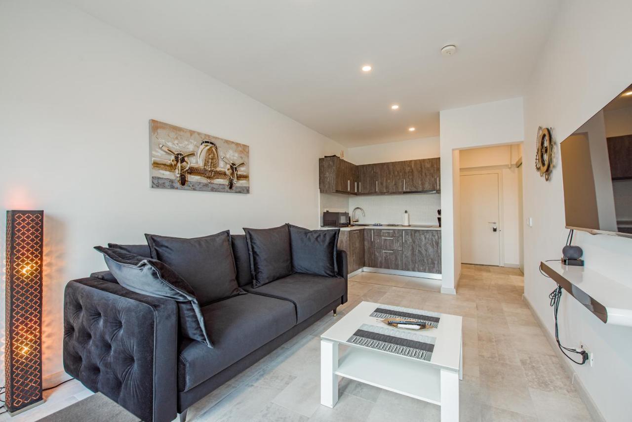 Cozy Penthousestudio Cityview W12 Bucureşti Exterior foto